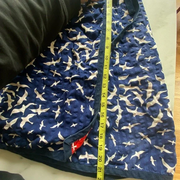 Vintage 60s 70s Blue and White reversible Bird Print Wrap Skirt - Picture 4 of 5